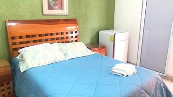 Double Room | Iron/ironing board (on request), WiFi (free), individually furnished