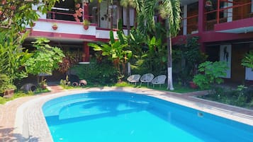 Udendørs pool
