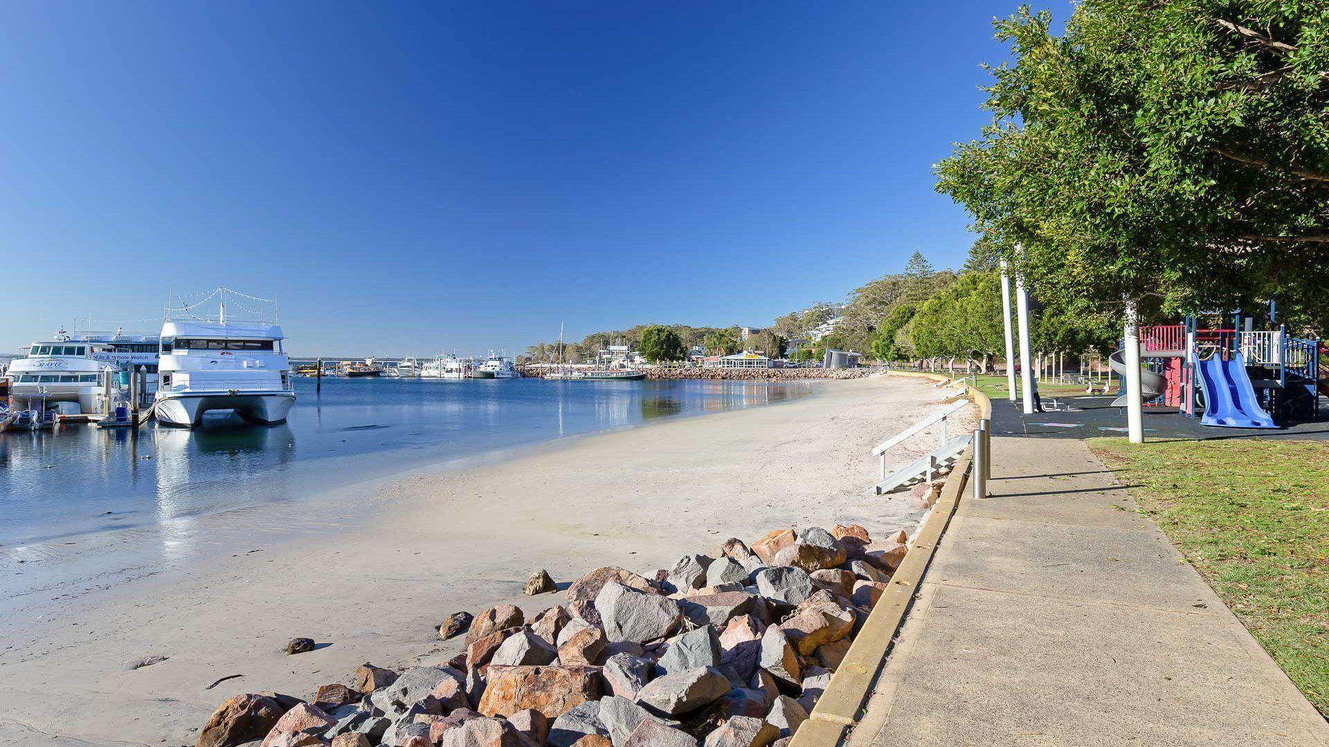 Strand