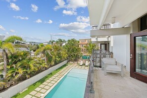 A heated pool - Impressive Luxury Home steps to the Beach! Great Pool and Spa! - Grande Haven (Anna Maria)