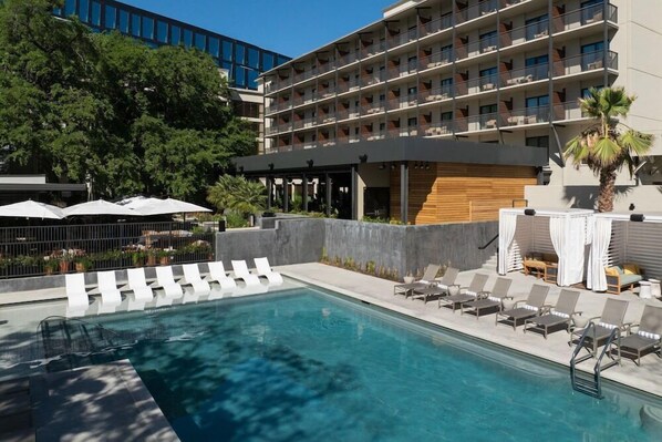 Indoor pool, outdoor pool