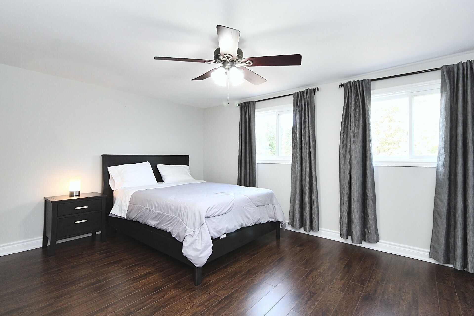 4 bedrooms, WiFi, bed sheets