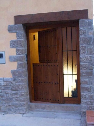 LILA-ROOM-Rural House Angelita