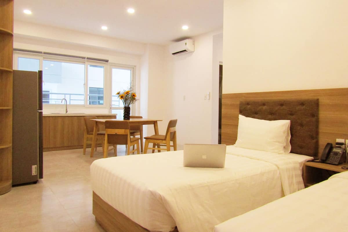 Superior Apartment, 2 Bedrooms, Kitchenette, City View