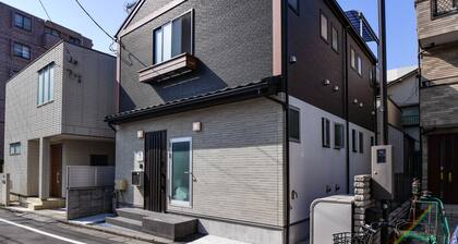 Grandouce Otorii I - Hostel, Caters to Men