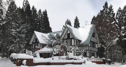 36 Degrees North, Lodge Hakuba Japan