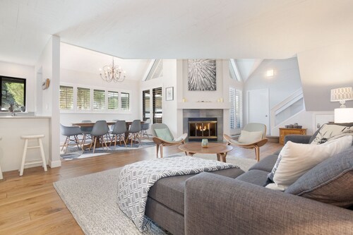 Luxury 3BR/2BA-1700 sq ft, Mountain view,BBQ