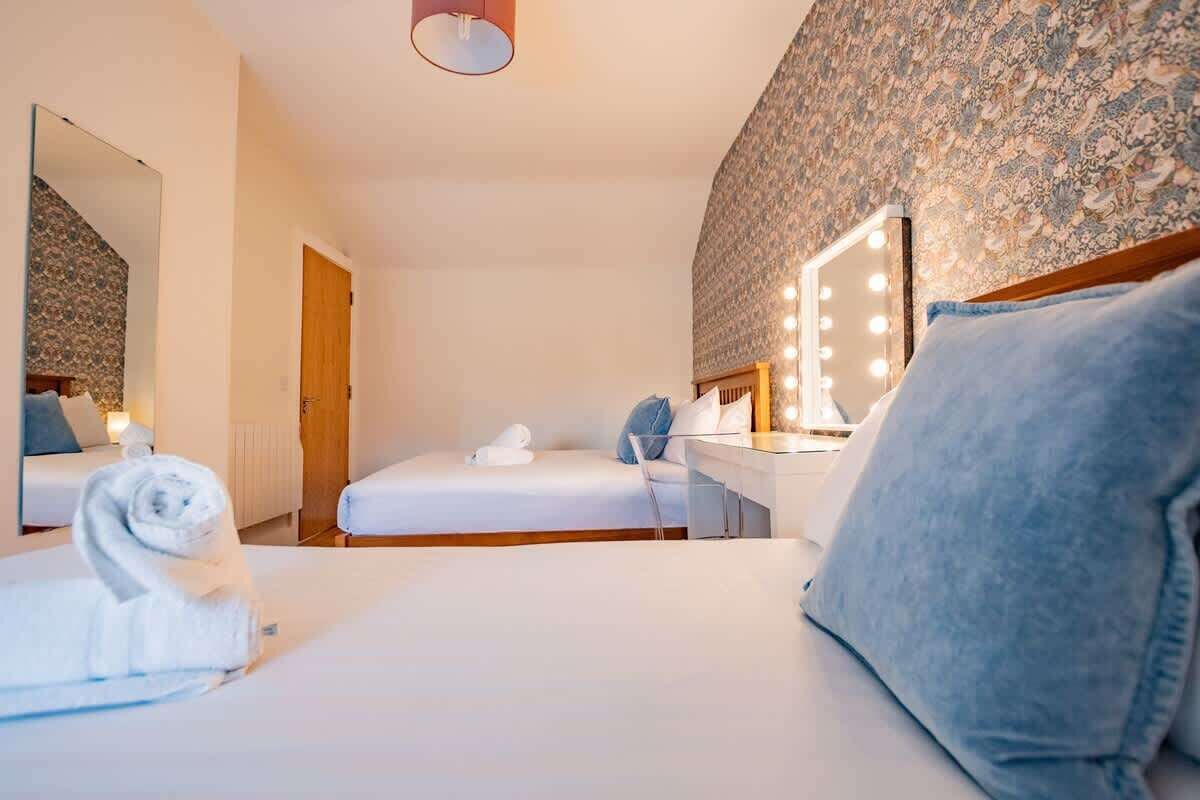 2 soveværelser, strygejern/strygebræt, weekendseng, Wi-Fi