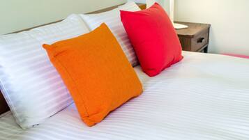 Standard Double Room | Desk, blackout drapes, soundproofing, free WiFi