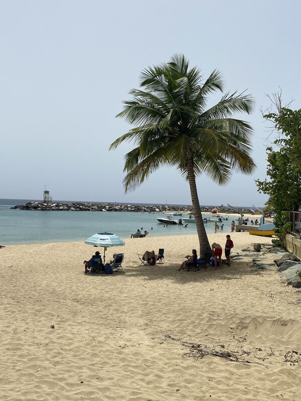 Beach towels - Close to Everywhere-3BR/1B/AC/Pkng/Biz/Kid/Pet/6guests (Bo. Rio Hondo, Mayagüez)