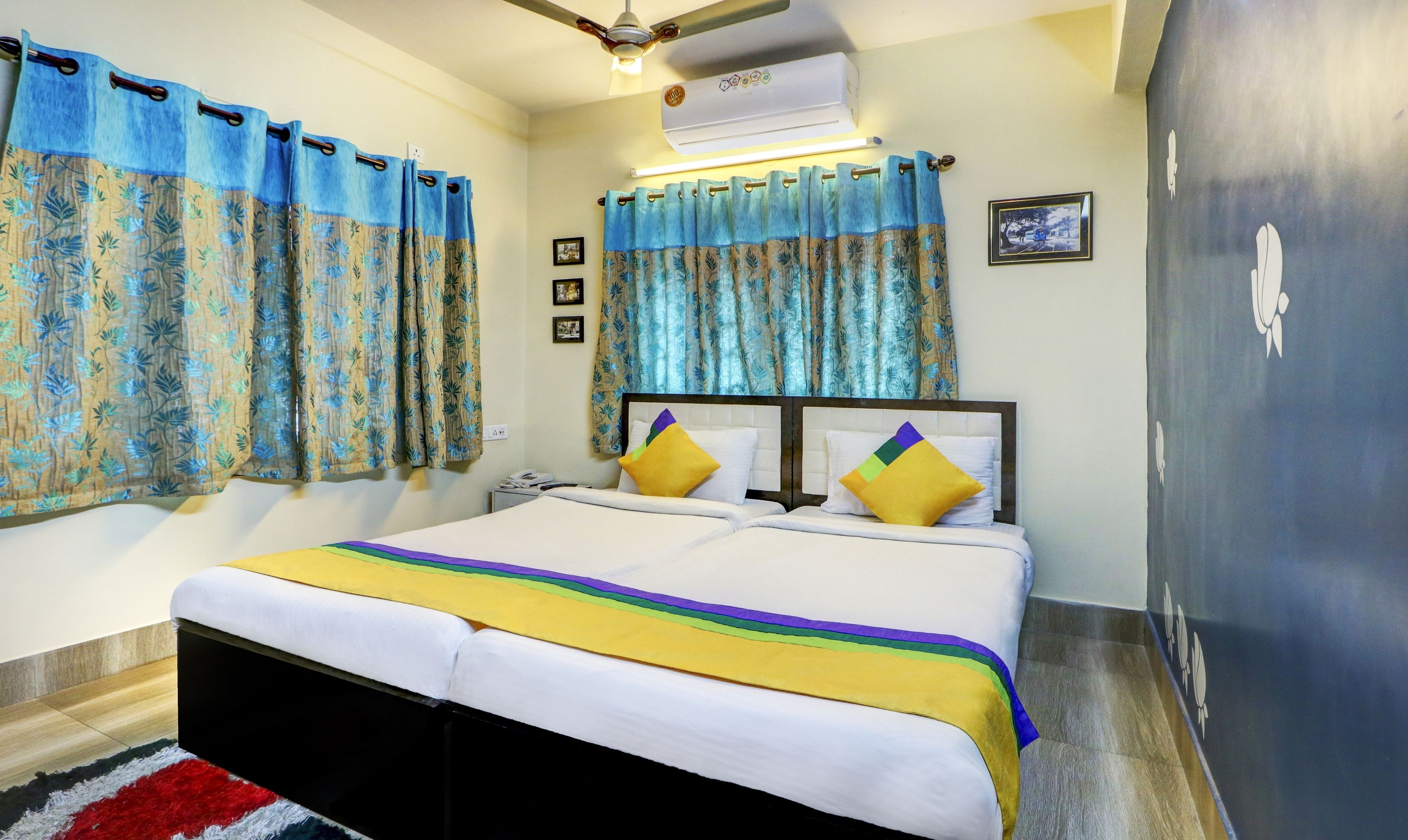 디럭스룸 | 다리미/다리미판, 무료 WiFi, 침대 시트