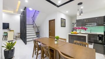 Free daily local cuisine breakfast