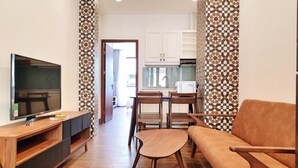 Family Studio | Living area - Primrose Apartment (Da Nang)