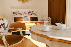 Deluxe Suite, Garden View (Aquitaine) | 1 bedroom, premium bedding, in-room safe, individually decorated