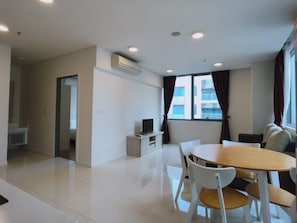 Appartement Confort, 1 chambre | Repas dans la chambre