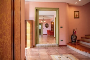 Villa, 3 Bedrooms | Living area