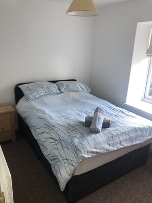 Apartamento Deluxe | Decoración individual, mobiliario individual, sistema de insonorización