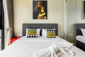 Family Apartment | 2 bedrooms, in-room safe, individually decorated, individually furnished