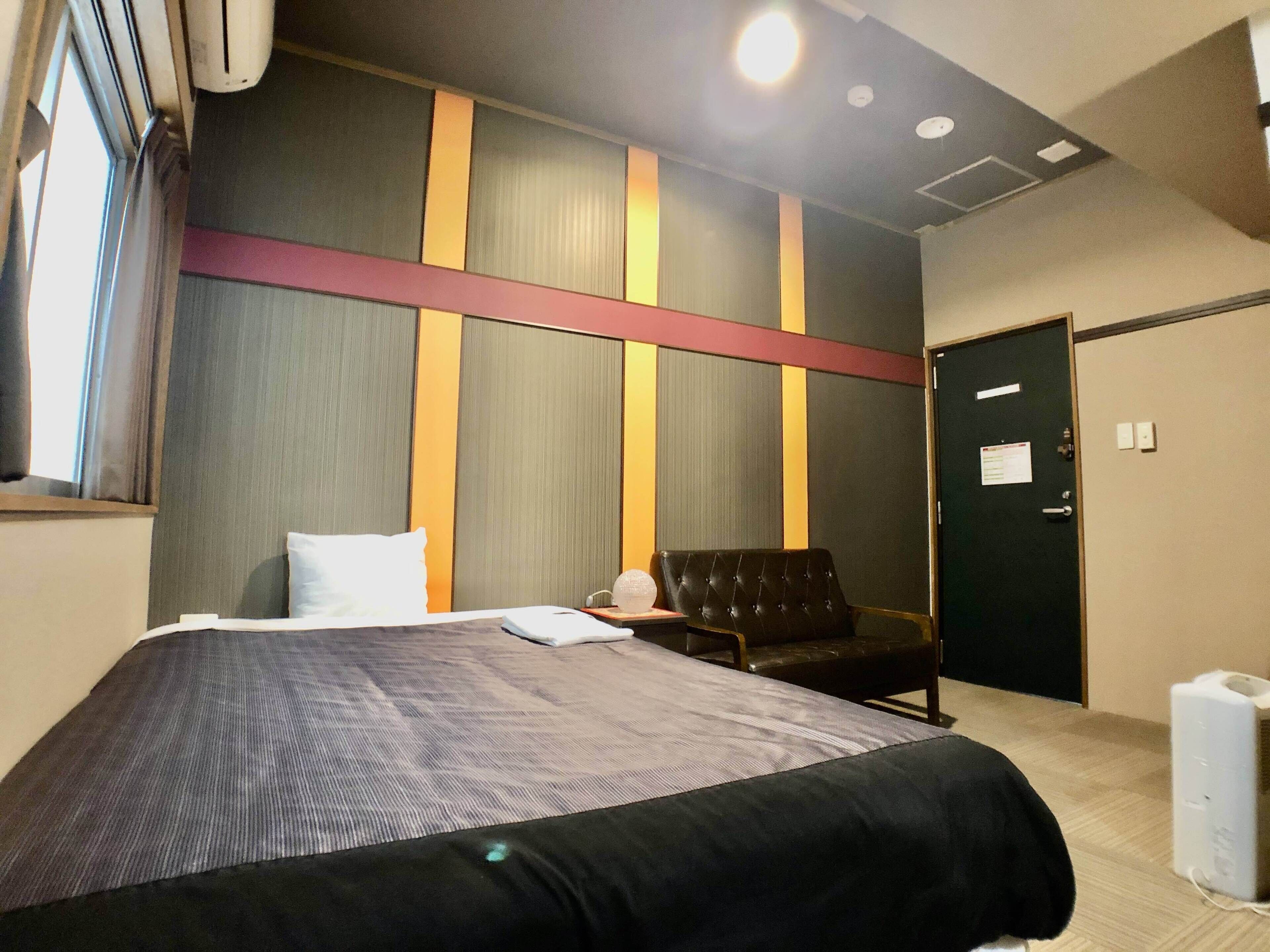 Economy Double Room, Non Smoking, First Floor, Must Check-in Between 3 PM and 6 PM | Desk, laptop workspace, iron/ironing board (on request), WiFi (free)