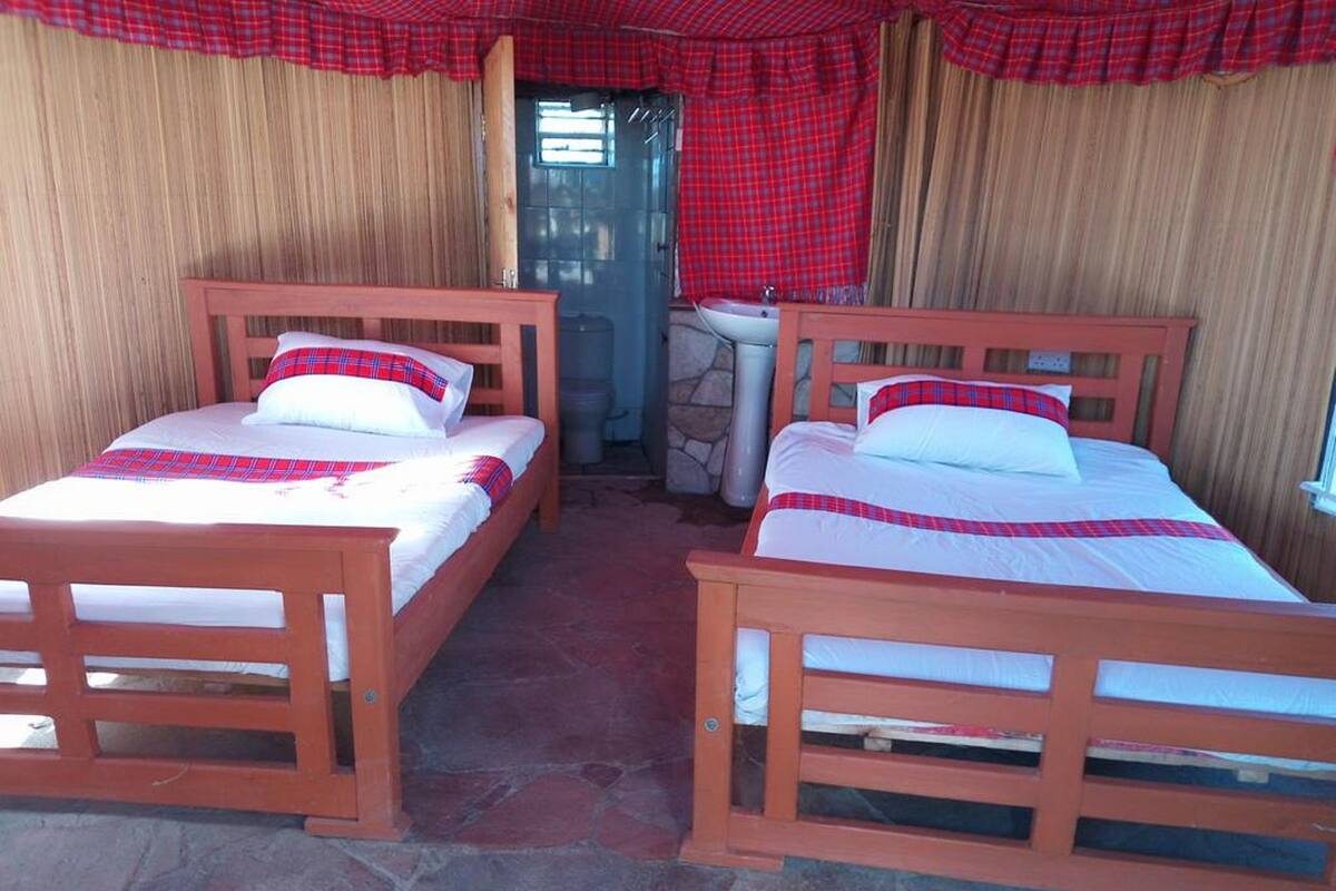 Tent | Desk, bed sheets
