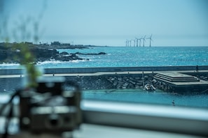 Beach/ocean view - Pureada Ocean Jeju (Jeju City)