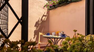 Apartment, 1 Bedroom | Terrace/patio