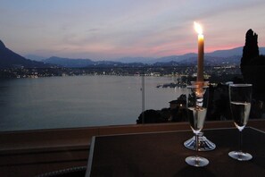 Balcony - Breathtaking View for a Romantic Stay (Lugano)