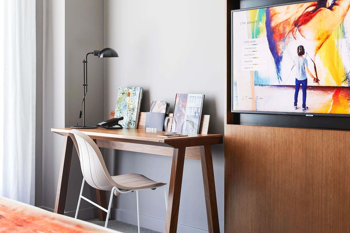 Premium bedding, in-room safe, desk, laptop workspace