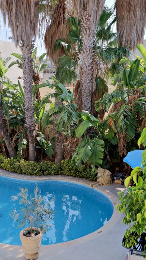 Kahden hengen superior-huone, 1 keskisuuri parisänky (Valletta) | Tallelokero huoneessa, yksilöllisesti sisustettu, työpöytä