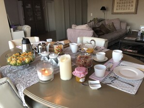 Desayuno diario por un coste adicional