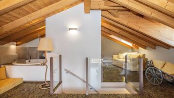 Luxury-Studiosuite, Badewanne (Horse Room)