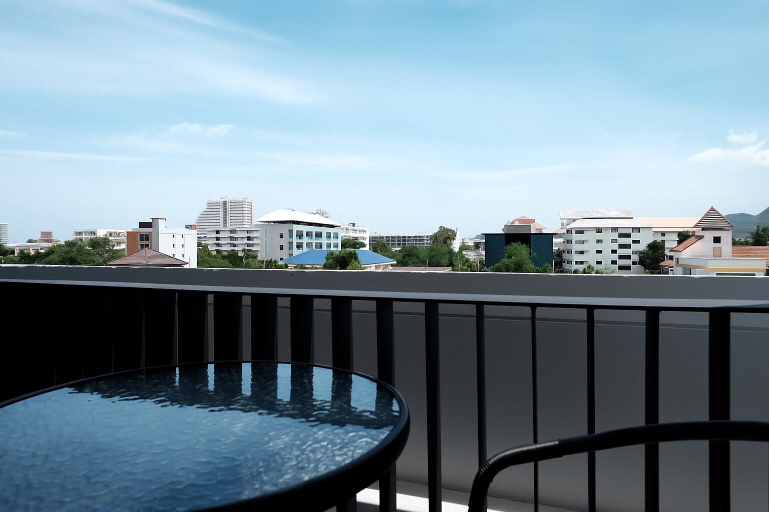 高級開放式客房 | 露台/庭院