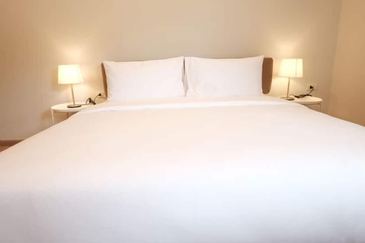 In-room safe, blackout drapes, iron/ironing board, free WiFi