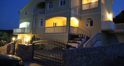Apartments Villa Lidija