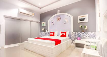 OYO 330 Venus Resort Pranburi