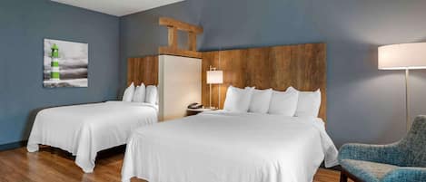 Ropa de cama de alta calidad y escritorio