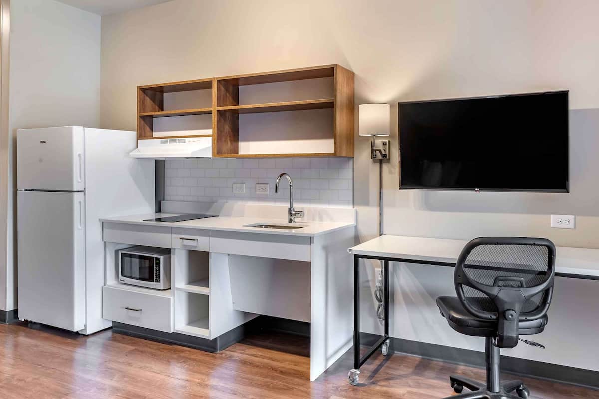 premium bedding, desk, iron/ironing board, bed sheets