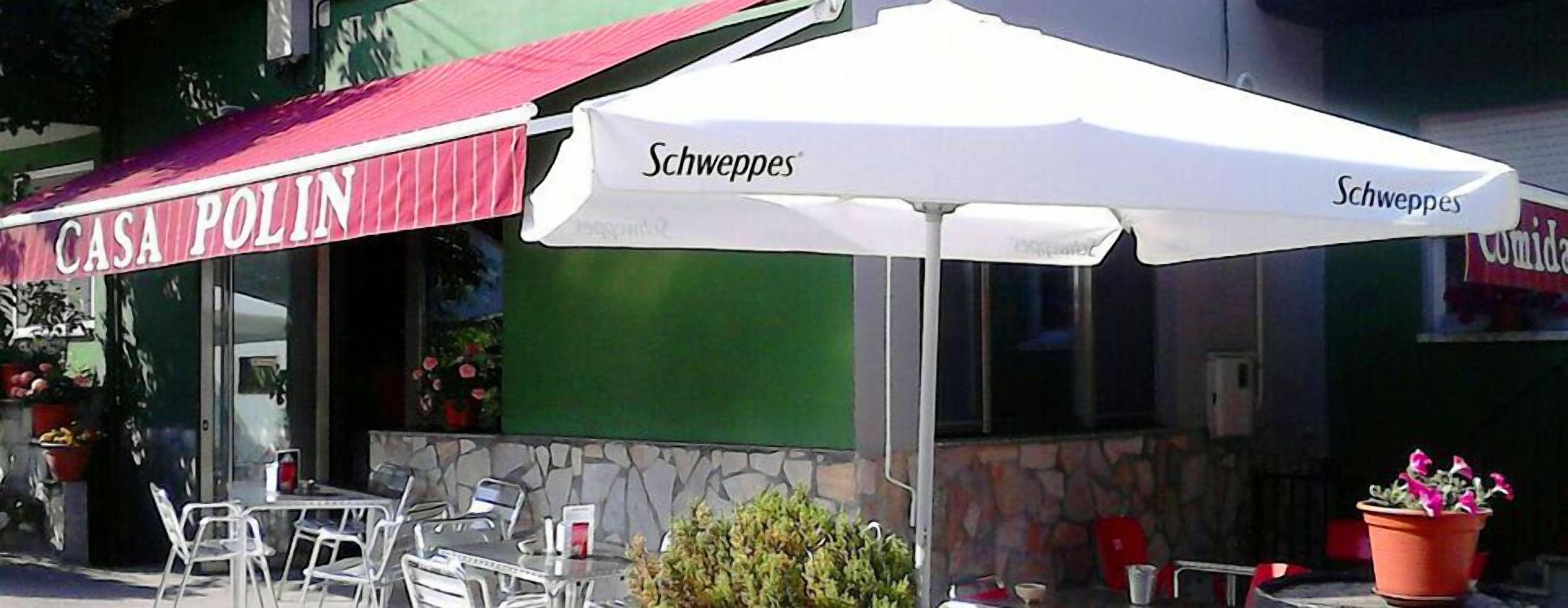 Bar (en el alojamiento)