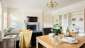 Living area - Platinum Apartments in Holborn (London)