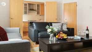 Apartment, 1 Bedroom | Living area - Platinum Apartments near Old St. Station (London)