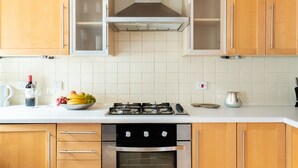 Apartment, 1 Bedroom | Private kitchen - Platinum Apartments near Old St. Station (London)