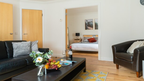 Apartment, 1 Bedroom | Living area - Platinum Apartments near Old St. Station (London)