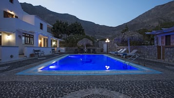 Façade de l’hébergement - soirée/nuit