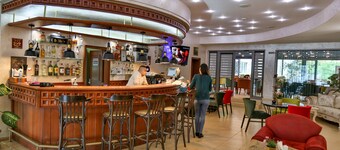 Hotel Terra Europe Brontes