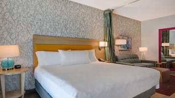 Literie de qualité, lit avec matelas à plateau-coussin