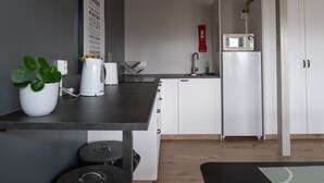 Dortoir Partagé, dortoir mixte | Équipements de cuisine partagée