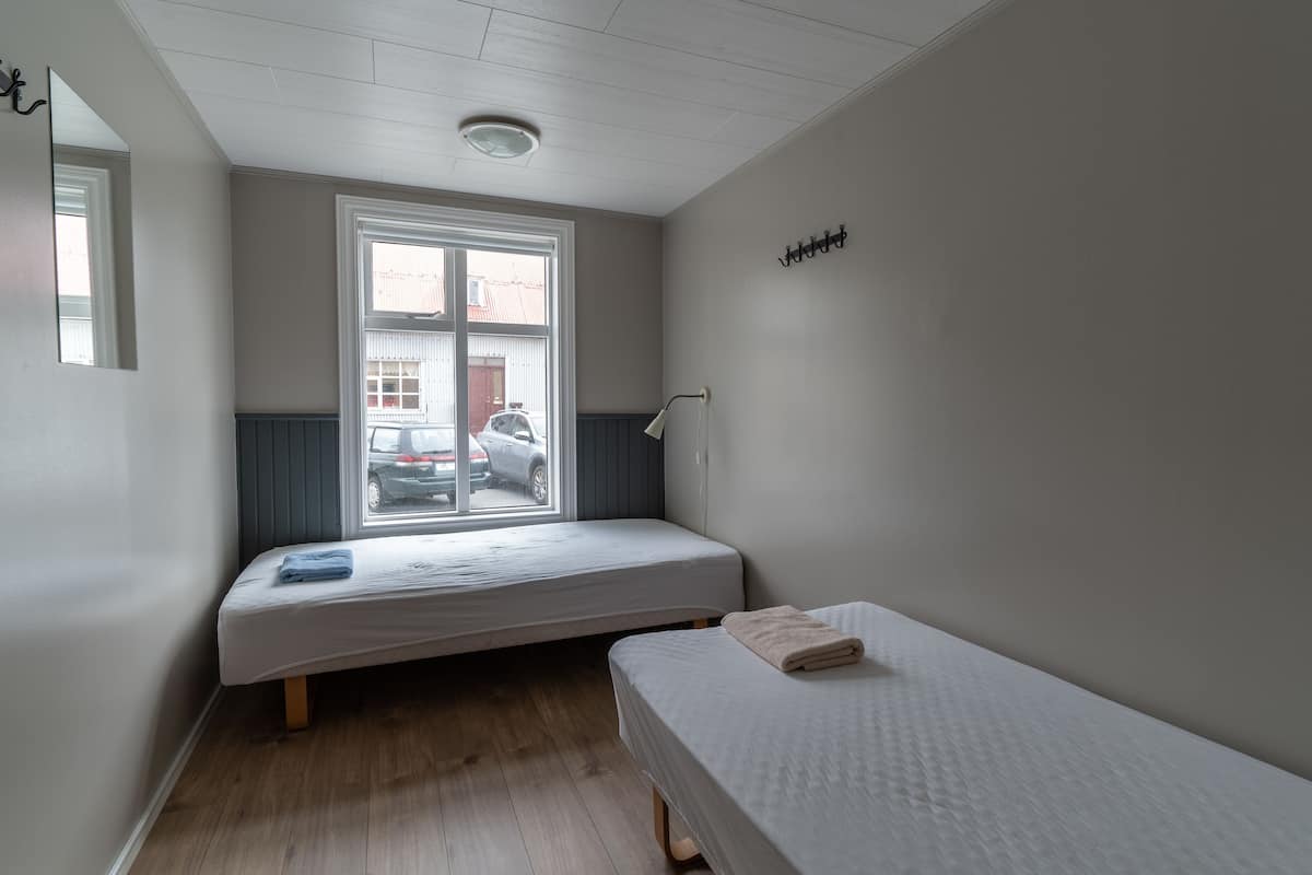 Twin Room, Shared Bathroom