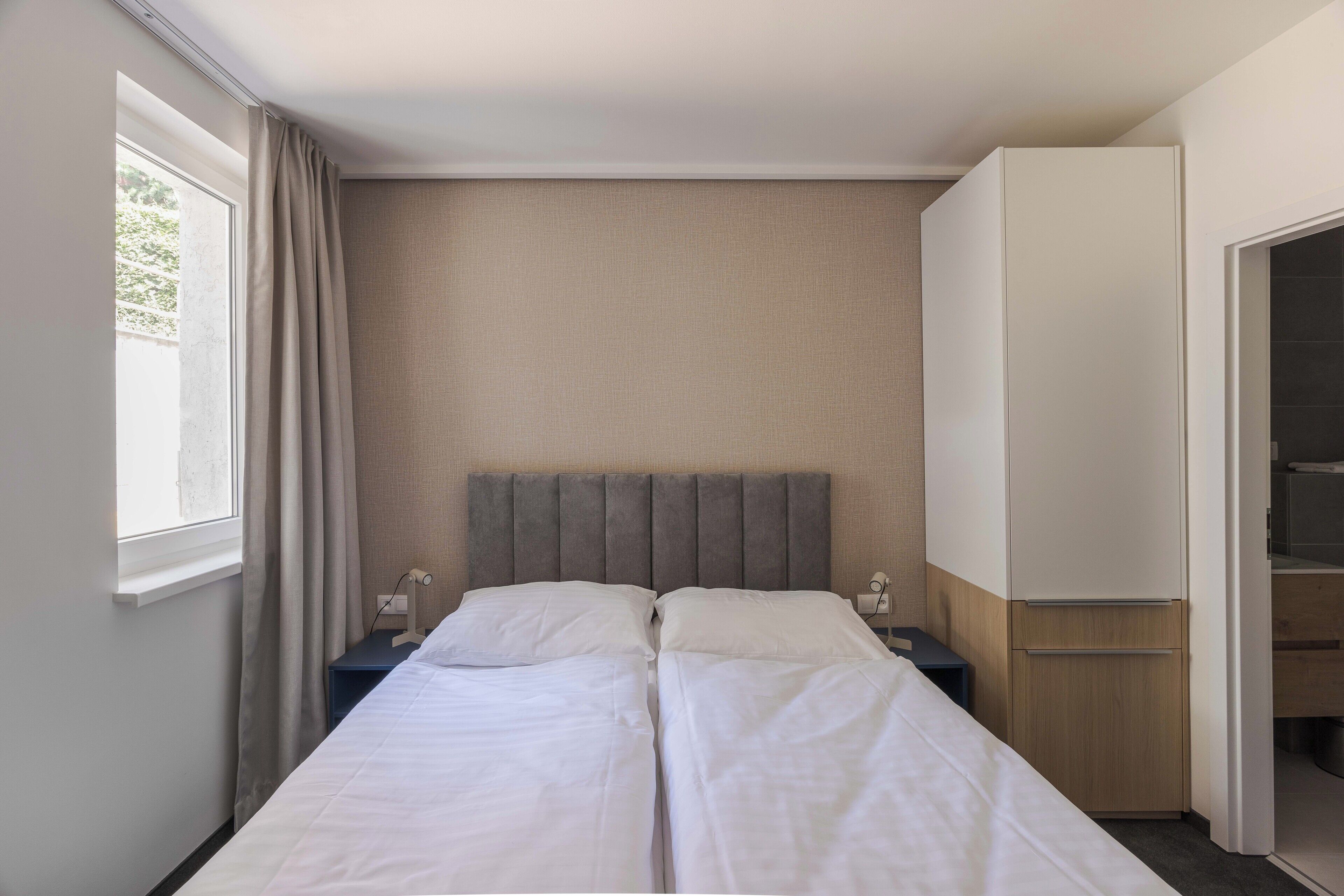 Economy Double or Twin Room | Laptop workspace, free WiFi, bed sheets