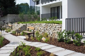 Garden - Hotel Taxis Bratislava (Bratislava)