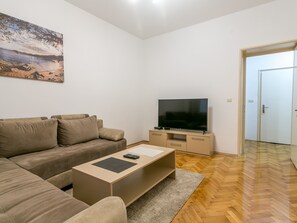 Appartement, 1 slaapkamer (17) | Woonruimte | Flatscreentelevisie